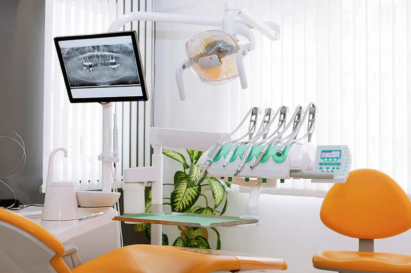 Dentist in Pasadena